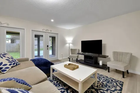 5362 Oak Bay Drive N Jacksonville FL 32277