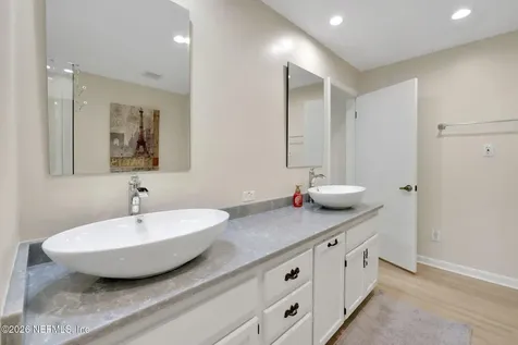 5362 Oak Bay Drive N Jacksonville FL 32277