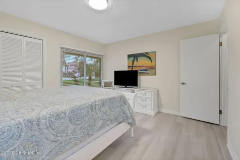 5362 Oak Bay Drive N Jacksonville FL 32277