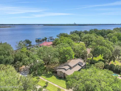 5362 Oak Bay Drive N Jacksonville FL 32277