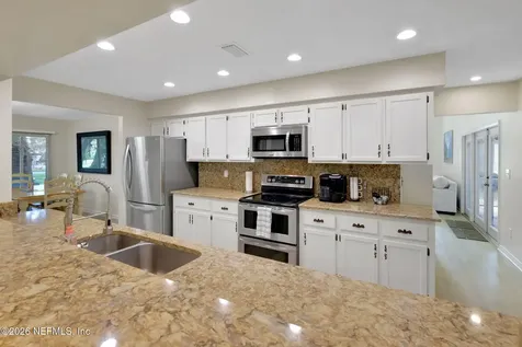 5362 Oak Bay Drive N Jacksonville FL 32277