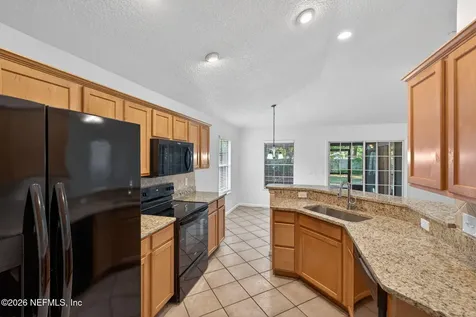 8098 Keswick Court Jacksonville FL 32244