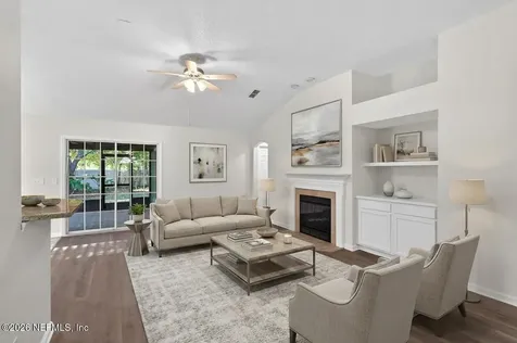 8098 Keswick Court Jacksonville FL 32244