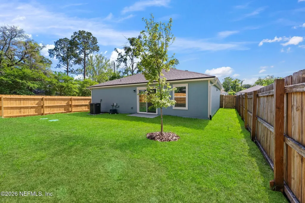 9221 8th Avenue Jacksonville FL 32208