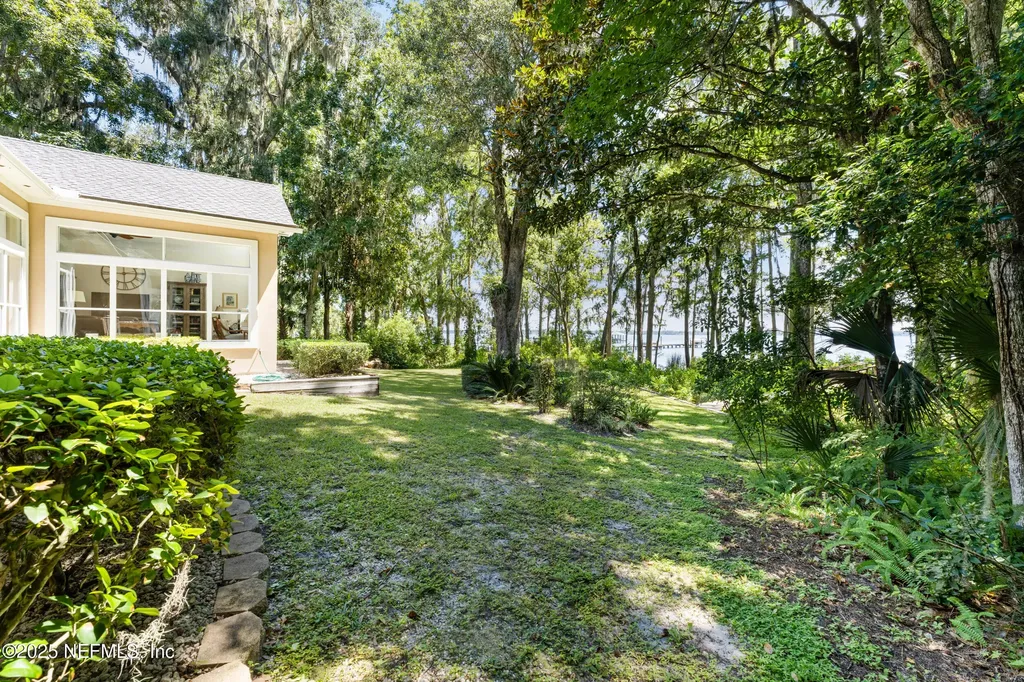 686 Frederic Drive Fleming Island FL 32003