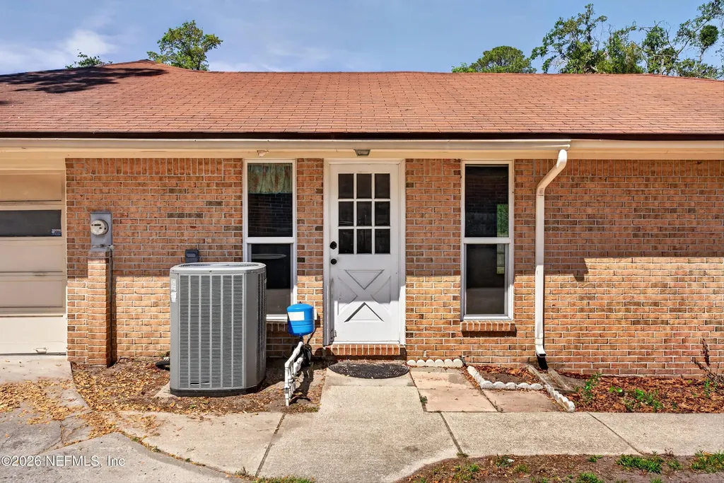 5353 Riverton Road Jacksonville FL 32277