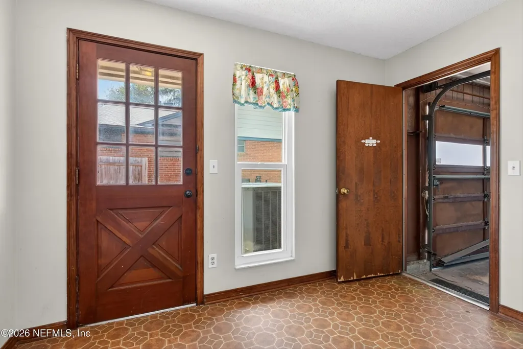 5353 Riverton Road Jacksonville FL 32277