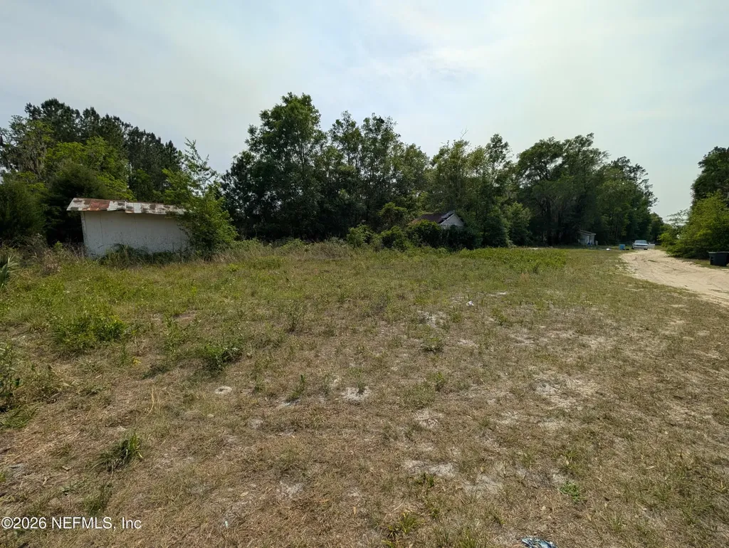115 Tyre Road Palatka FL 32177