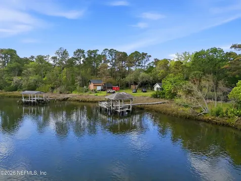 1361 Blackhawk Trail E Jacksonville FL 32225