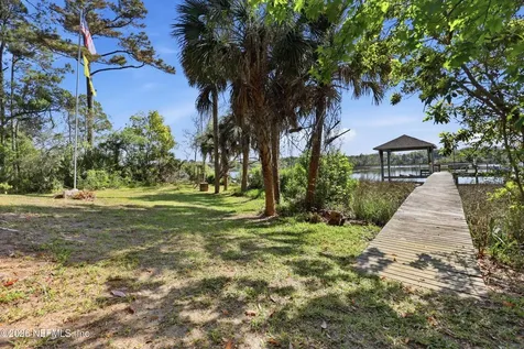 1361 Blackhawk Trail E Jacksonville FL 32225
