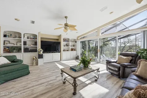 1361 Blackhawk Trail E Jacksonville FL 32225