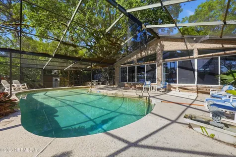 1361 Blackhawk Trail E Jacksonville FL 32225