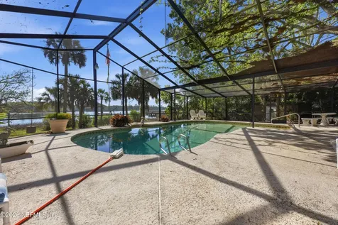 1361 Blackhawk Trail E Jacksonville FL 32225