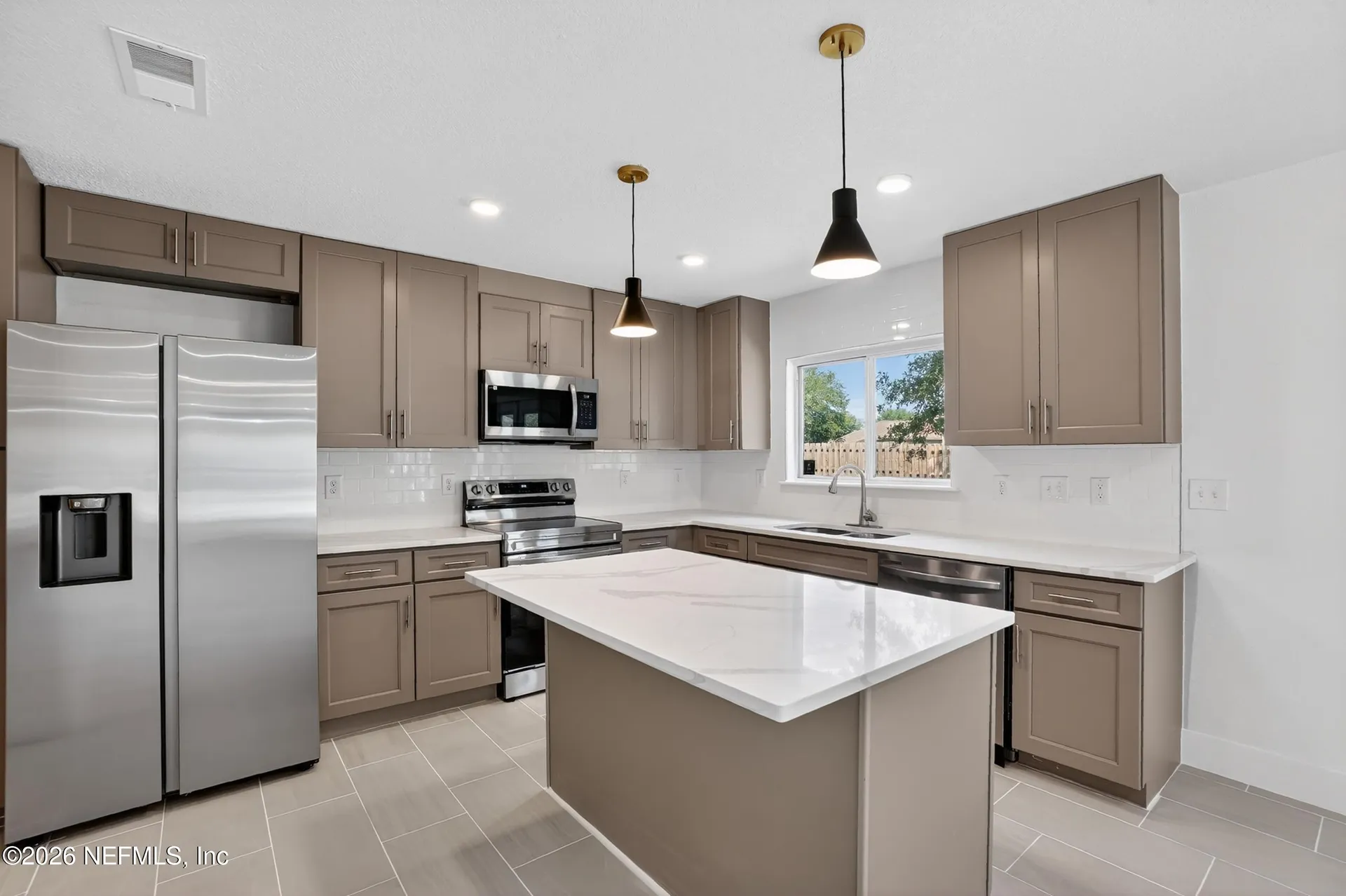 1124 Sunray Court Jacksonville FL 32218