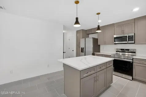 1124 Sunray Court Jacksonville FL 32218