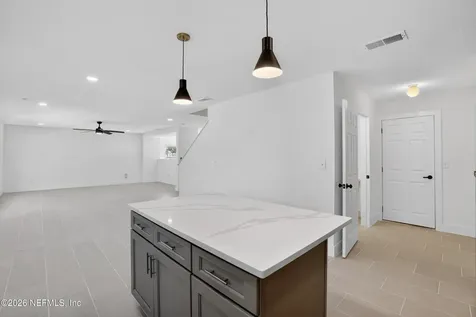1124 Sunray Court Jacksonville FL 32218