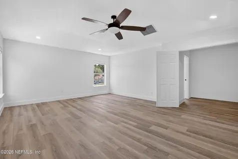 1124 Sunray Court Jacksonville FL 32218