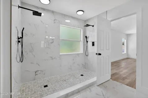 1124 Sunray Court Jacksonville FL 32218