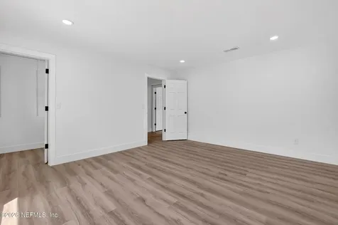 1124 Sunray Court Jacksonville FL 32218