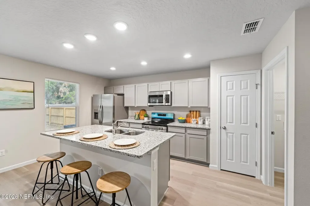 3627 Mcmillan Avenue Jacksonville FL 32208