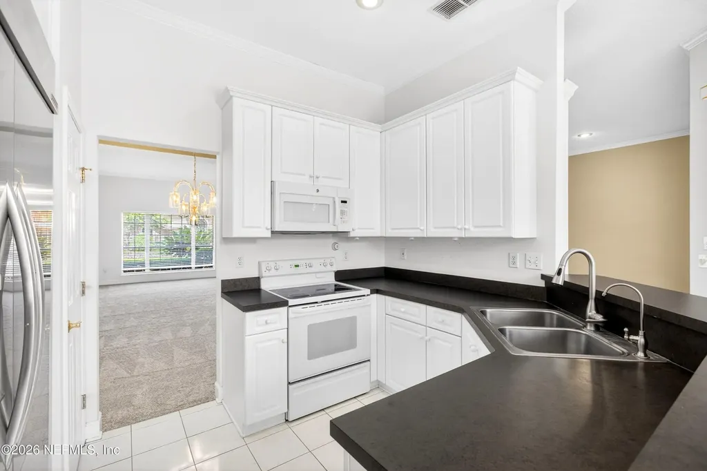 4050 Mizner Circle S Jacksonville FL 32217