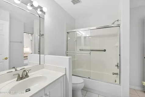 4050 Mizner Circle S Jacksonville FL 32217