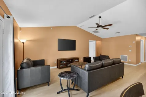 6413 Rising Sun Drive Jacksonville FL 32218