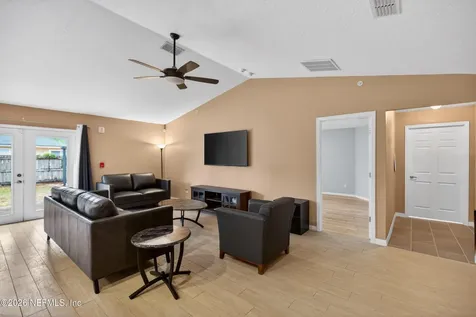 6413 Rising Sun Drive Jacksonville FL 32218