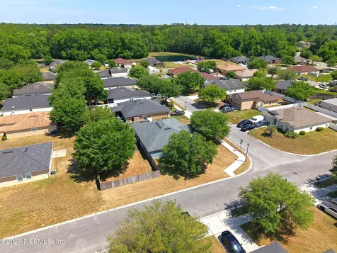 6413 Rising Sun Drive Jacksonville FL 32218