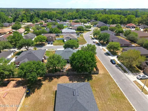 6413 Rising Sun Drive Jacksonville FL 32218
