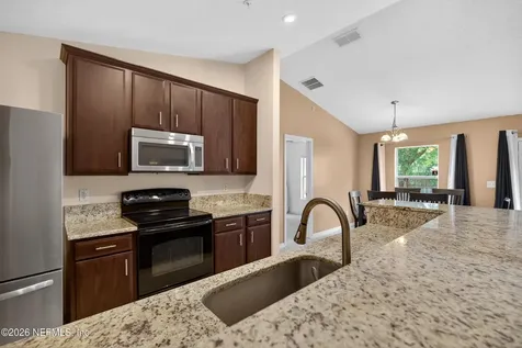 6413 Rising Sun Drive Jacksonville FL 32218