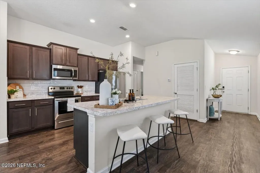 7940 Meadow Walk Lane Jacksonville FL 32256