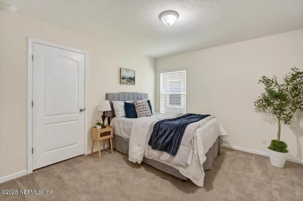 7940 Meadow Walk Lane Jacksonville FL 32256