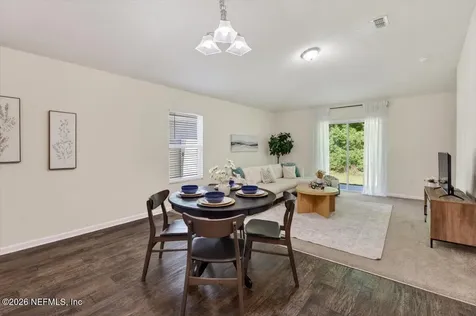 7940 Meadow Walk Lane Jacksonville FL 32256