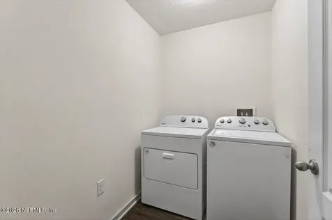 7940 Meadow Walk Lane Jacksonville FL 32256