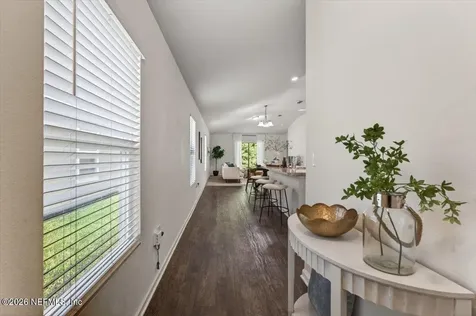 7940 Meadow Walk Lane Jacksonville FL 32256