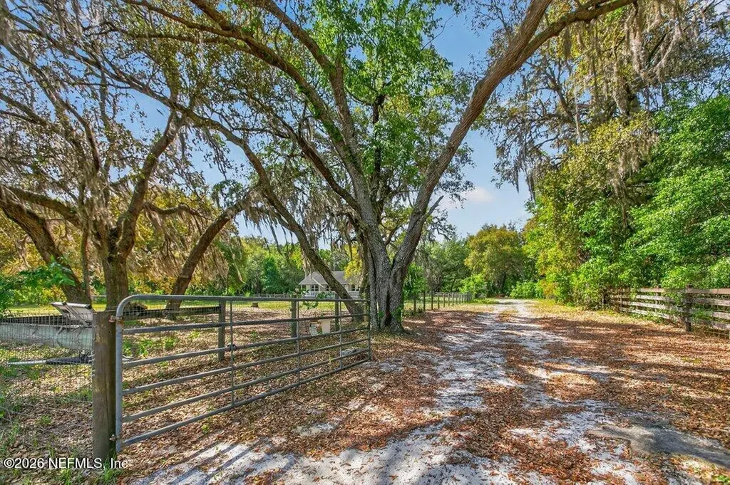 461 Old Starke Road Palatka FL 32177