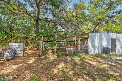 461 Old Starke Road Palatka FL 32177