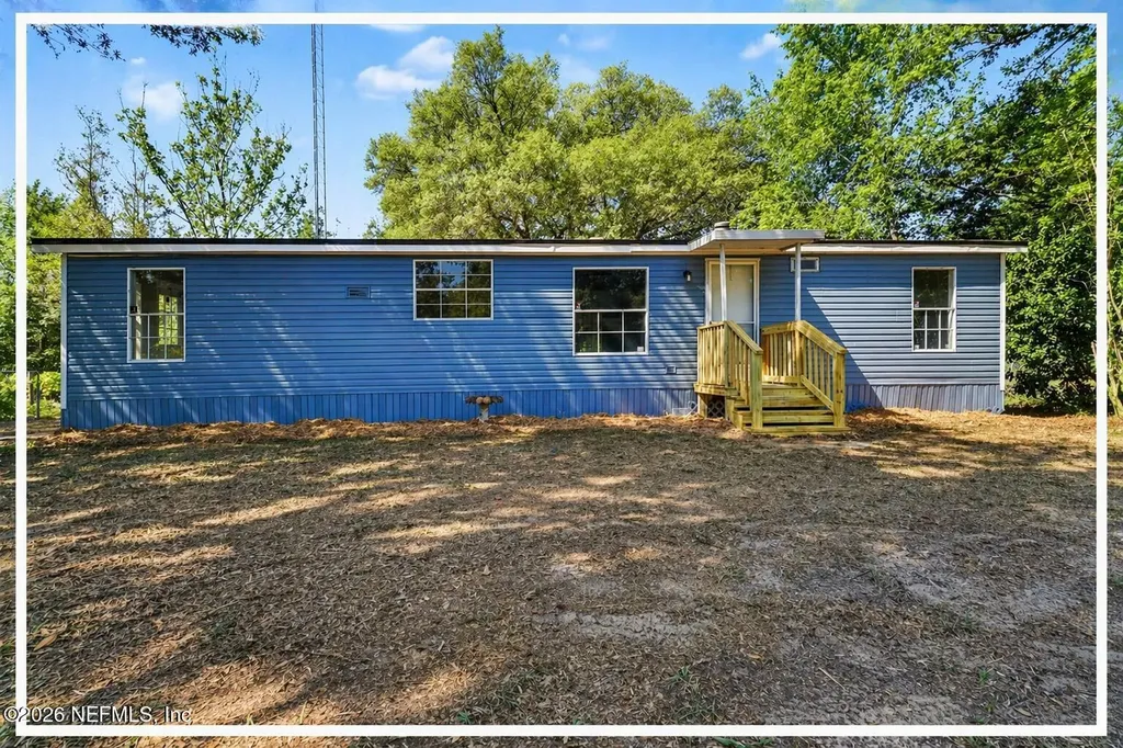 145 Dawson Drive Interlachen FL 32148