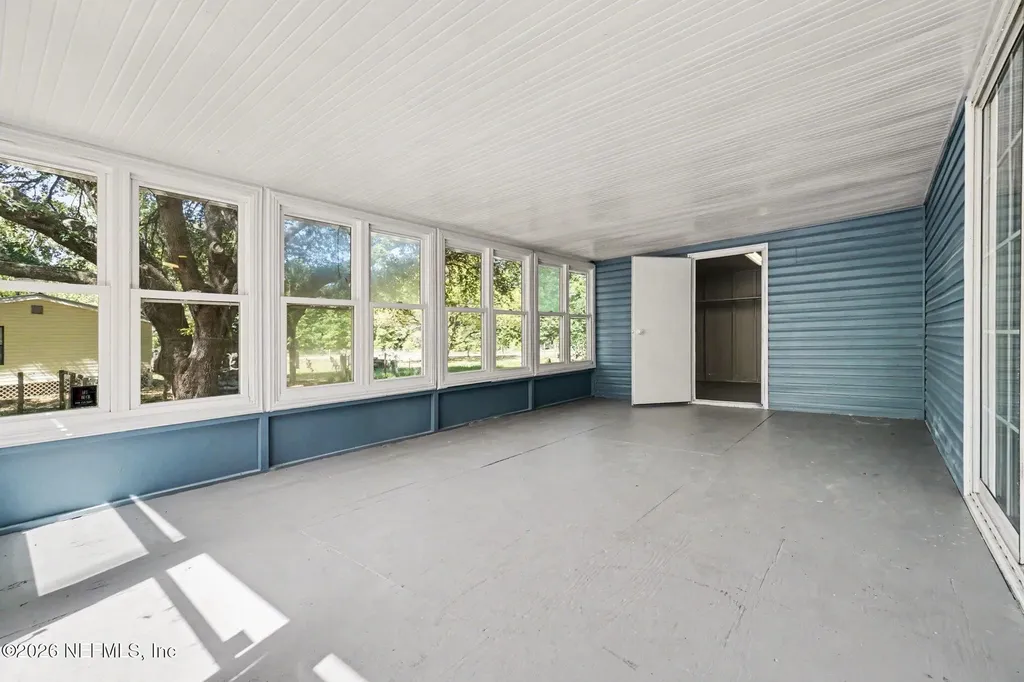 145 Dawson Drive Interlachen FL 32148
