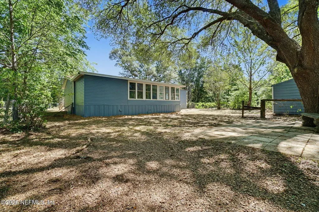 145 Dawson Drive Interlachen FL 32148