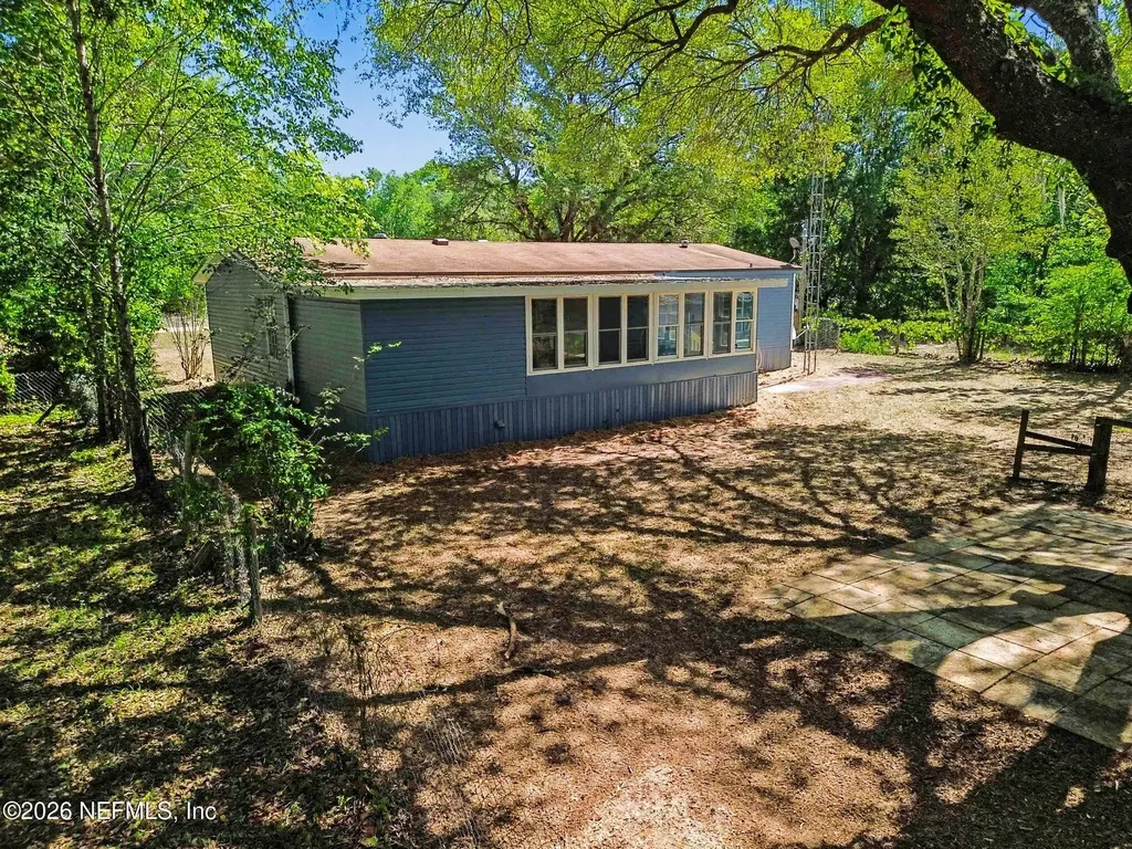 145 Dawson Drive Interlachen FL 32148