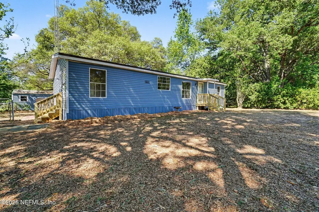 145 Dawson Drive Interlachen FL 32148