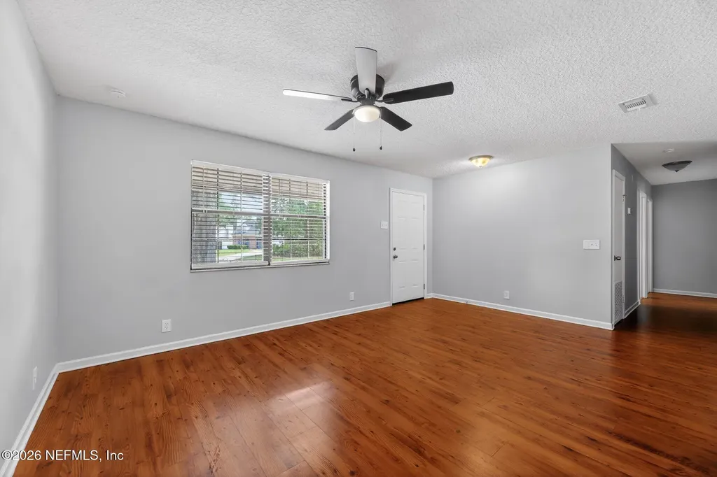 3916 Hunters Lake Circle W Jacksonville FL 32210