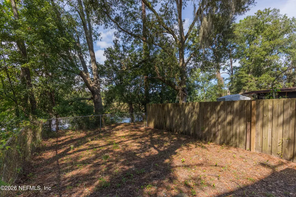 4417 Ken Knight Drive N Jacksonville FL 32209