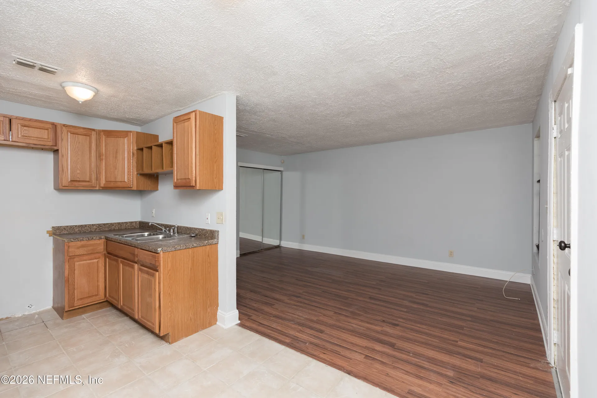 4417 Ken Knight Drive N Jacksonville FL 32209