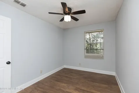 4417 Ken Knight Drive N Jacksonville FL 32209