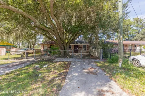 4417 Ken Knight Drive N Jacksonville FL 32209