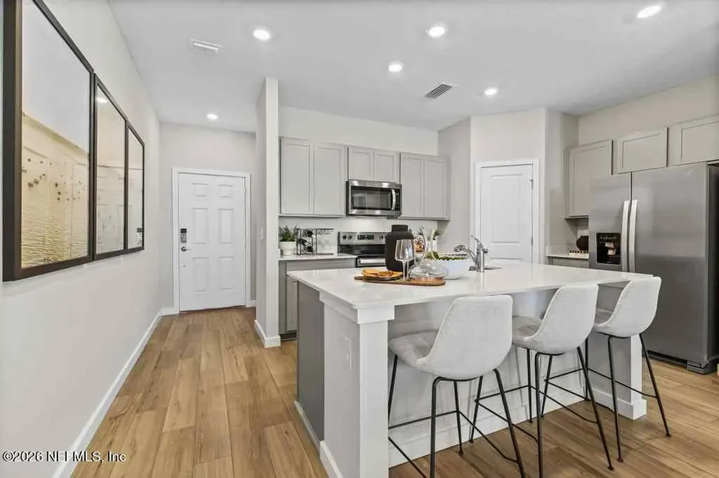 166 Brazil Nut Circle Jacksonville FL 32218