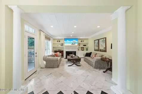 3267 Jupiter Hills Circle E Jacksonville FL 32225